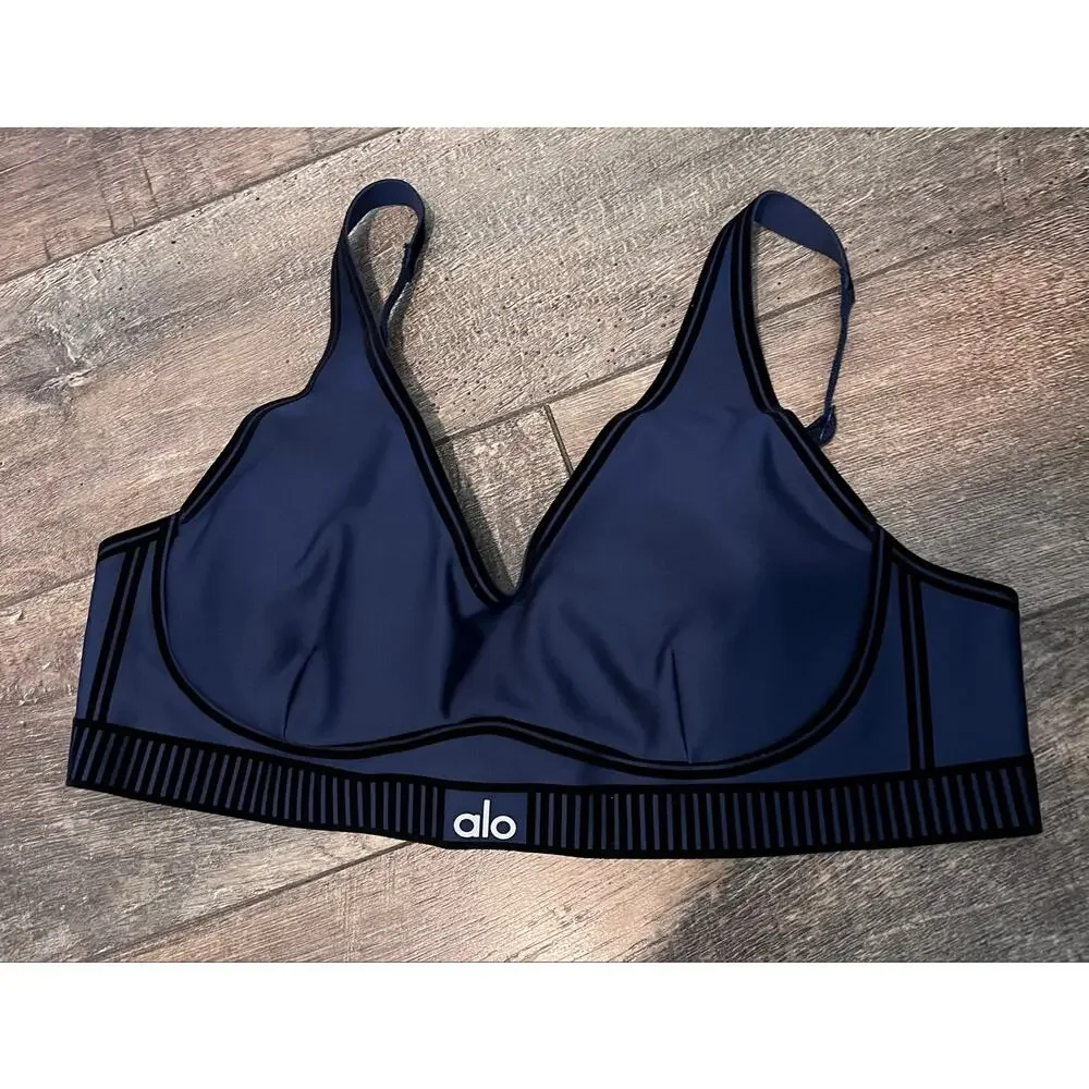 Alo Yoga Airlift Line Up Bra in Navy 98$